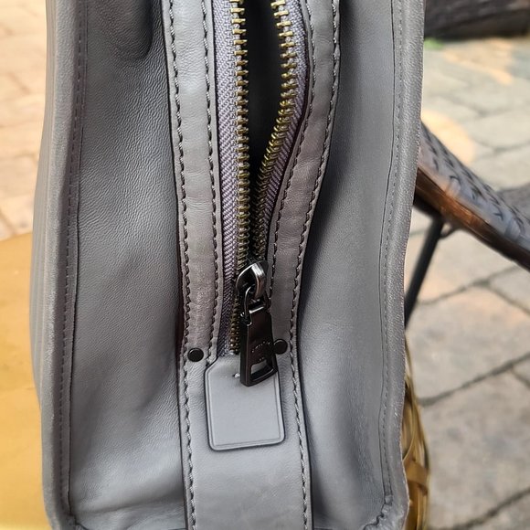 Gently used Rogue 31 With Quilting And Rivets - Picture 2 of 14